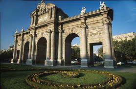 Puerta de Alcalá Alcalá